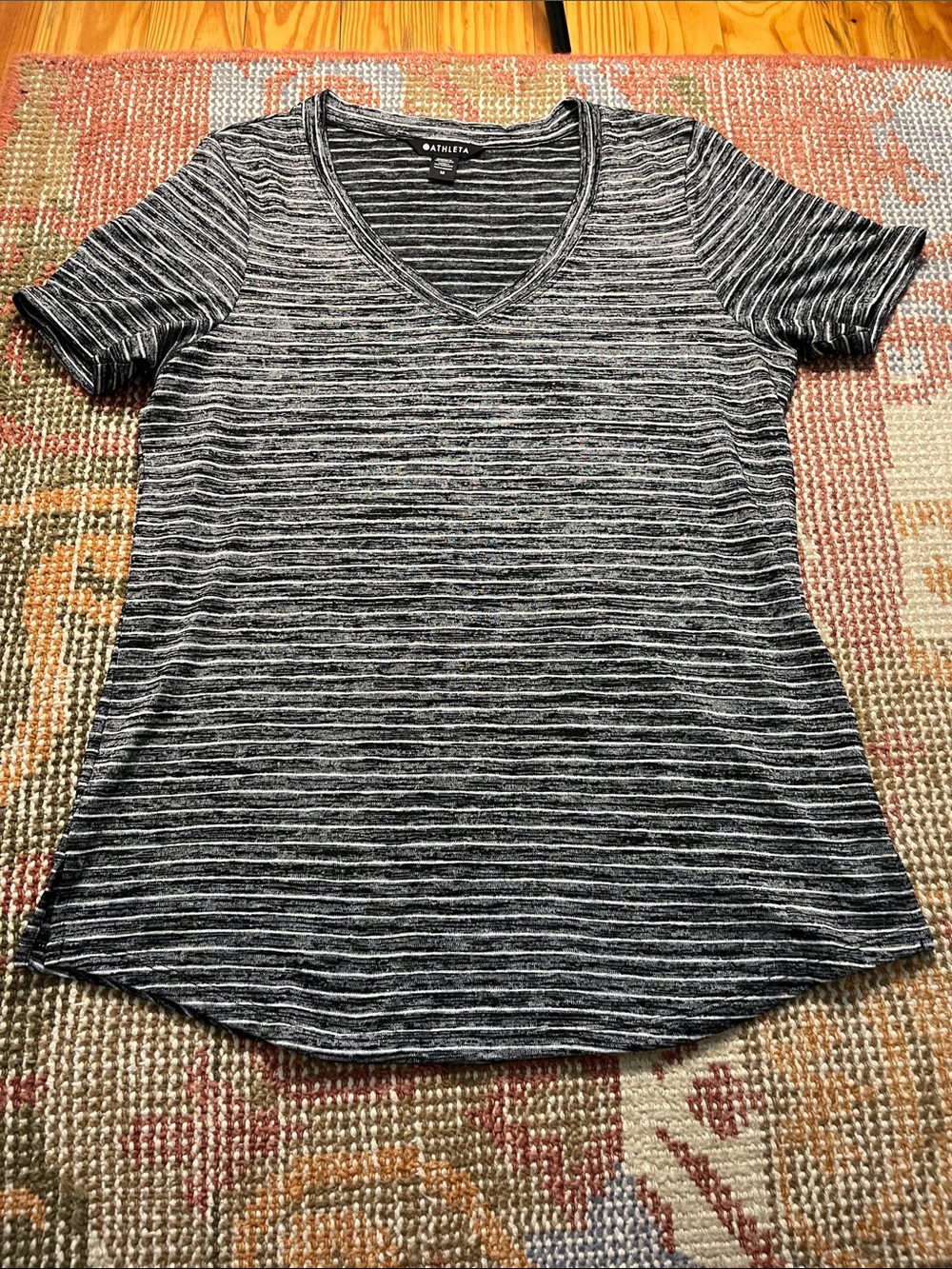 Athleta Breezy Scoop V Tee Black Gray Striped TENCEL Modal Size M EUC